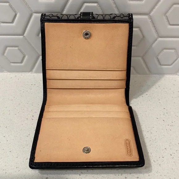 Authentic Coach leather signature canvas mini wallet with buckle - Picture 3 of 11